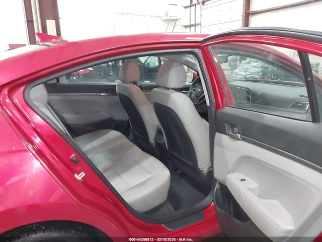 5NPD74LF9HH166679 Hyundai ELANTRA SE