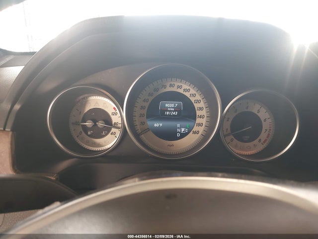 44356514 :رقم المزاد ، WDDHF8JBXFB132329 vin ، 2015 Mercedes-benz E 350 4matic مزاد بيع