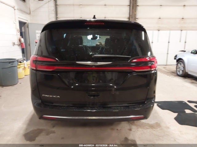 Продаж на аукціоні авто 2025 Chrysler Pacifica Select, vin: 2C4RC1BG2SR604933, номер лоту: 44356524