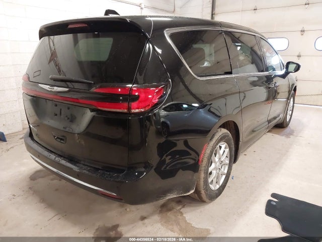 Продаж на аукціоні авто 2025 Chrysler Pacifica Select, vin: 2C4RC1BG2SR604933, номер лоту: 44356524