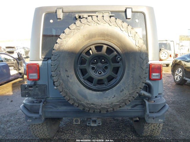 1C4HJWCG8EL189627 Jeep Wrangler Rubicon