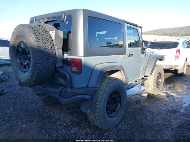 1C4HJWCG8EL189627 Jeep Wrangler Rubicon