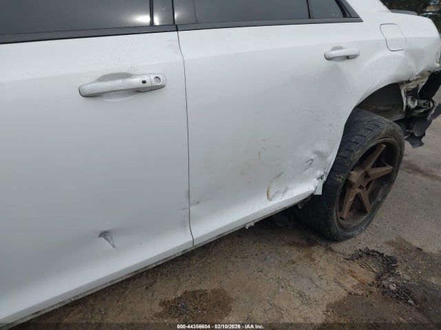 Aukcja sprzedaży 2013 Chrysler 300 300s, vin: 2C3CCABTXDH713124, numer aukcji: 44356604
