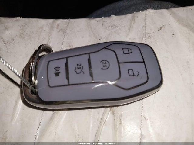 1FM5K7F8XGGA79437 Ford Explorer Limited
