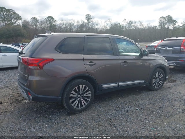 Продаж на аукціоні авто 2019 Mitsubishi Outlander Es, vin: JA4AD2A37KZ048388, номер лоту: 44356618