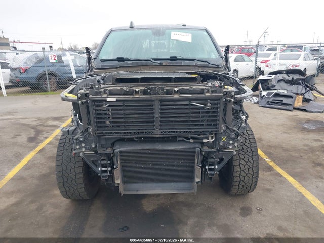 3C6UR5NL1MG559640 RAM 2500 Laramie 4x4 6&#039;4 Box