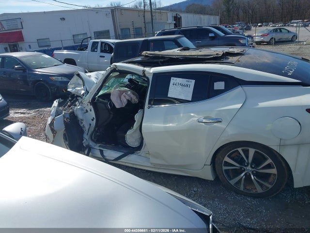 Продаж на аукціоні авто 2018 Nissan Maxima 3.5 Platinum, vin: 1N4AA6AP5JC372729, номер лоту: 44356681