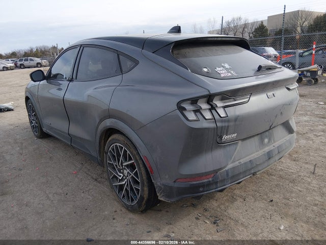 2023 FORD MUSTANG MACH-E 3FMTK4SXXPMA87658 Photo 2