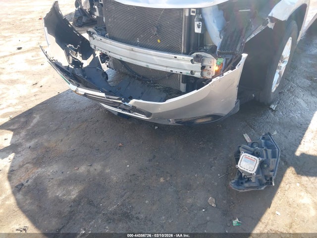 1GNERFKW2KJ218493 Chevrolet Traverse Ls