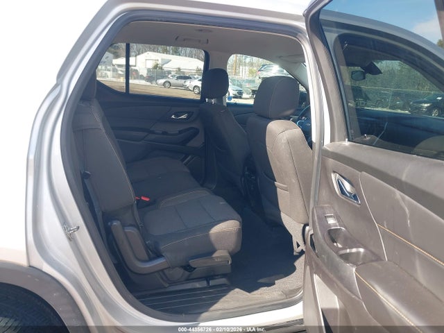 1GNERFKW2KJ218493 Chevrolet Traverse Ls