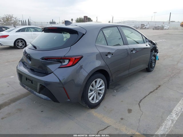 JTND4MBE7T3254311 Toyota COROLLA SE