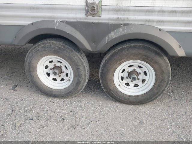 1UJBJ0BRXF1TC0183 Jayco Other