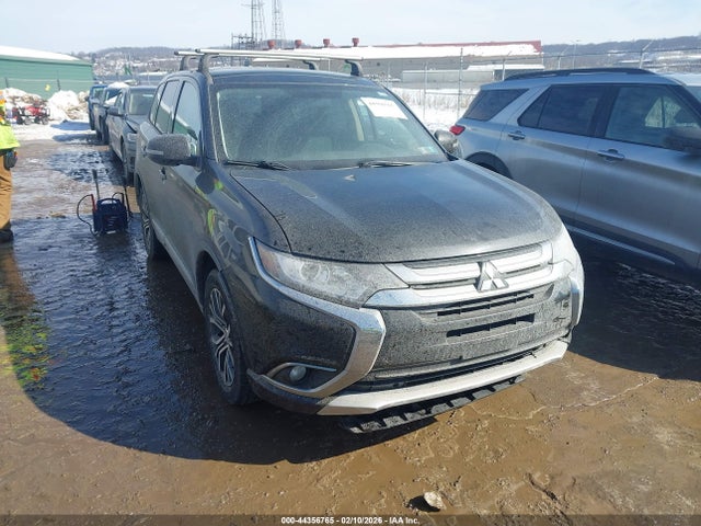 2016 MITSUBISHI OUTLANDER JA4AZ3A32GZ003101 Photo 0