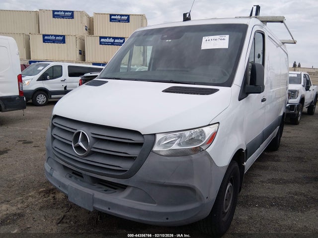 WD3PE7ED0KT011063 Mercedes-Benz Sprinter 1500 Standard Roof I4
