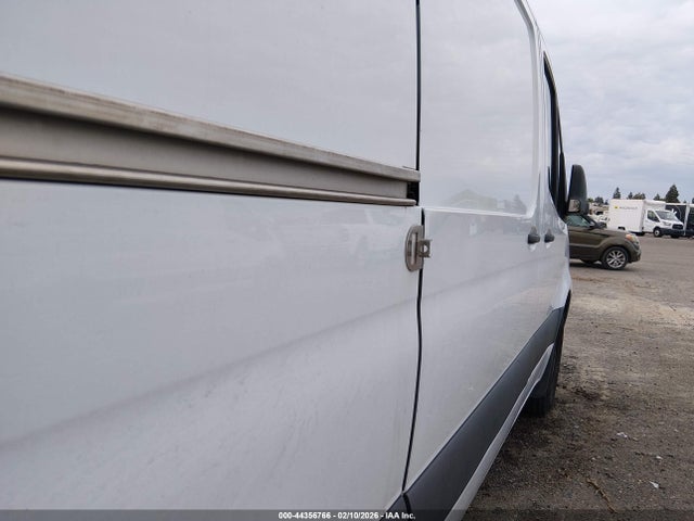 WD3PE7ED0KT011063 Mercedes-Benz Sprinter 1500 Standard Roof I4