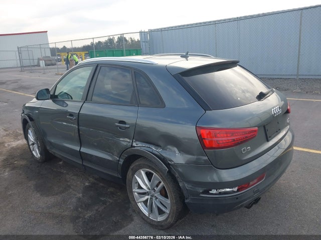 2018 AUDI Q3 WA1ECCFS5JR027807 Photo 2