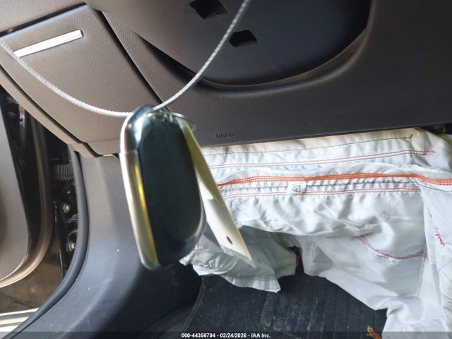 2016 CADILLAC XTS 2G61U5S35G9173237 Photo 10