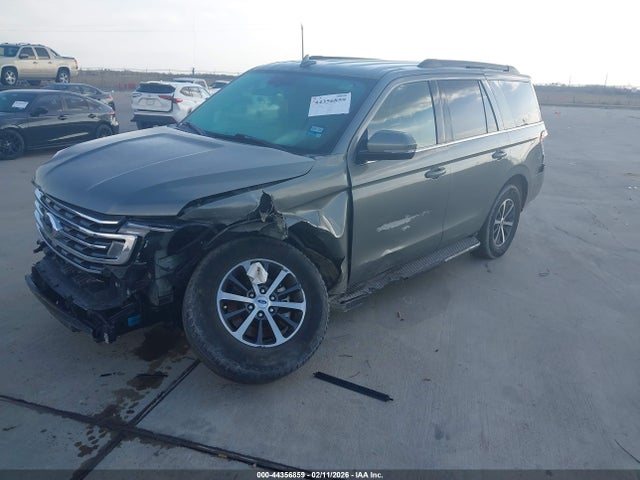 2019 Ford Expedition Xlt მანქანა იყიდება აუქციონზე, vin: 1FMJU1HT5KEA61892, აუქციონის ნომერი: 44356859