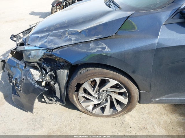 Honda CIVIC EX 2016 19XFC2F75GE239112 Image 16