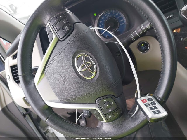 2018 TOYOTA SIENNA 5TDYZ3DC1JS949957 Photo 10