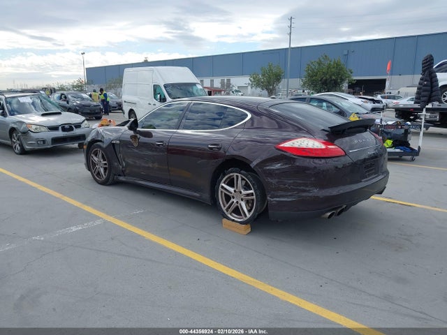 2012 PORSCHE PANAMERA WP0AB2A76CL060521 Photo 2