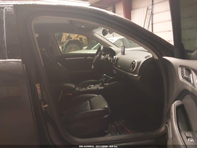 2015 AUDI A3 WAUEFGFF8F1016293 Photo 4