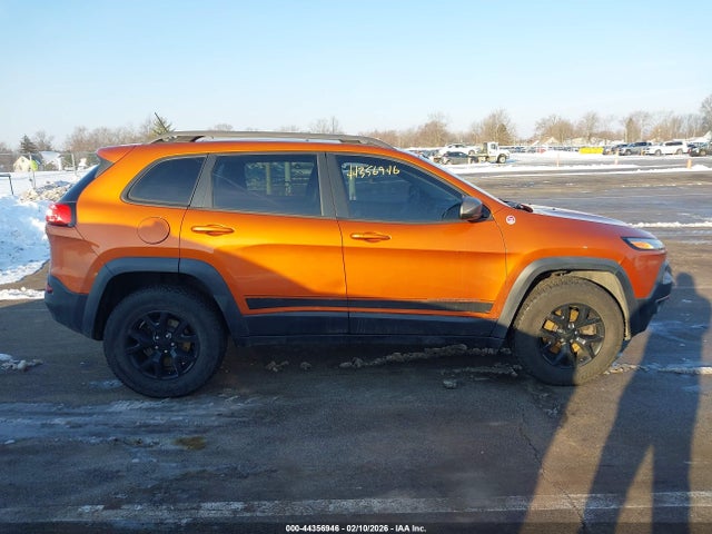 1C4PJMBB9FW551227 Jeep Cherokee Trailhawk