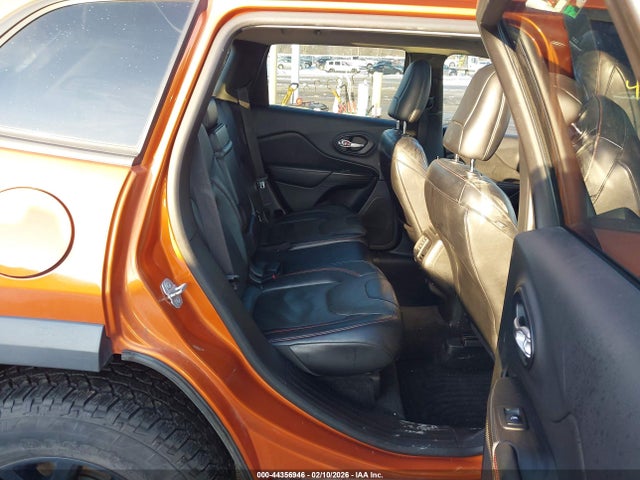 1C4PJMBB9FW551227 Jeep Cherokee Trailhawk