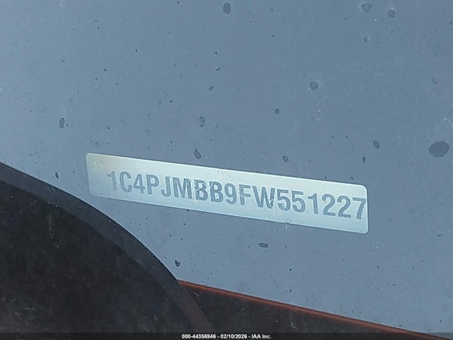 1C4PJMBB9FW551227 Jeep Cherokee Trailhawk