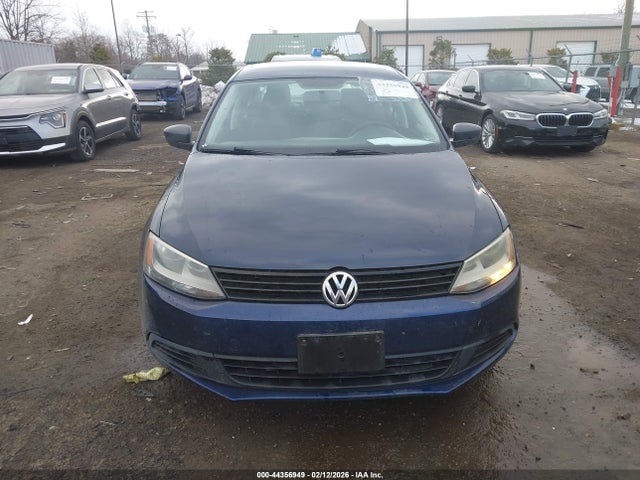 Продажа на аукционе авто 2014 Volkswagen Jetta 2.0l S, vin: 3VW2K7AJ3EM375207, номер лота: 44356949