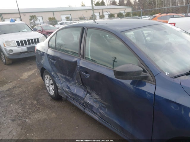 Продажа на аукционе авто 2014 Volkswagen Jetta 2.0l S, vin: 3VW2K7AJ3EM375207, номер лота: 44356949