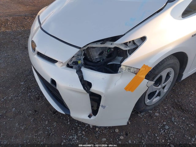 Toyota Prius Two 2014 JTDKN3DU2E0366655 Image 6