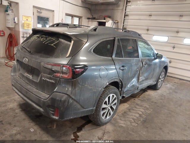Продаж на аукціоні авто 2022 Subaru Outback Premium, vin: 4S4BTADCXN3110260, номер лоту: 44356971