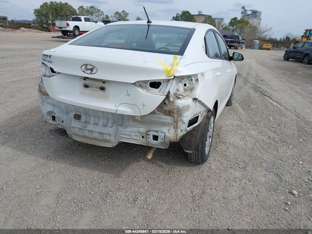 2020 Hyundai Accent Se მანქანა იყიდება აუქციონზე, vin: 3KPC24A66LE111908, აუქციონის ნომერი: 44356981