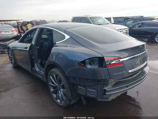 2017 TESLA MODEL S 5YJSA1E42HF216713 Photo 2
