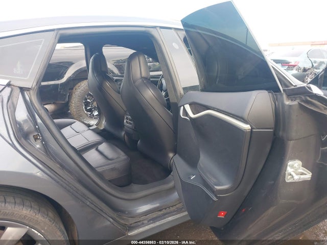 2017 TESLA MODEL S 5YJSA1E42HF216713 Photo 7