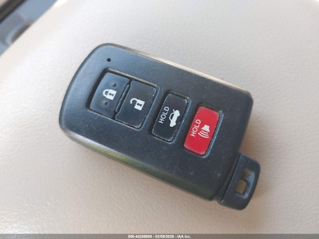 4T4BF1FK9ER384299 Toyota CAMRY XLE