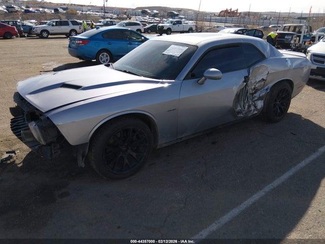 44357000 :رقم المزاد ، 2C3CDZBT0JH209205 vin ، 2018 Dodge Challenger R/t مزاد بيع