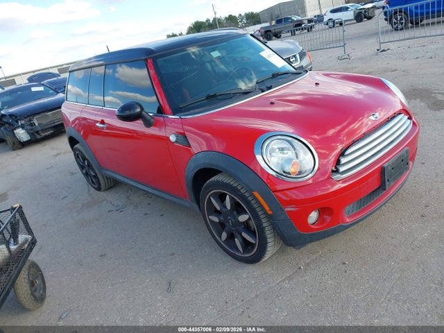 2010 MINI COOPER CLUBMAN WMWML3C59ATX51936