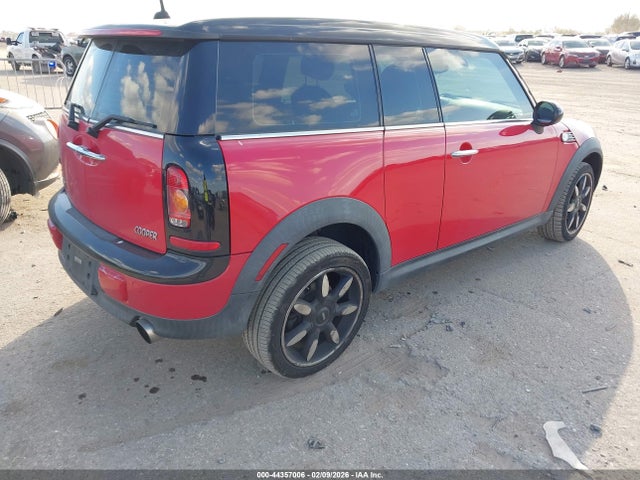 2010 MINI COOPER CLUBMAN WMWML3C59ATX51936 Photo 3