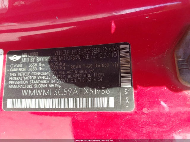 2010 MINI COOPER CLUBMAN WMWML3C59ATX51936 Photo 8