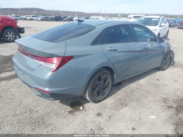 44357010 :رقم المزاد ، KMHLM4AGXNU332141 vin ، 2022 Hyundai Elantra Sel مزاد بيع