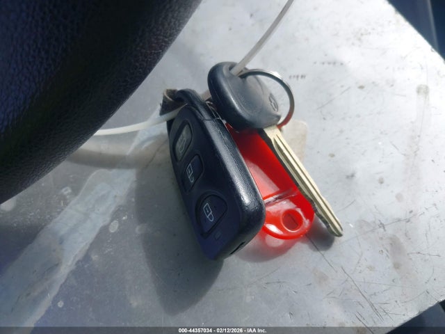 KMHD74LF8HU396814 Hyundai ELANTRA SE
