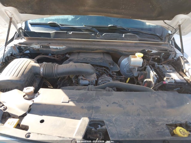 2022 Ram 1500 Big Horn  4x4 6'4 Box მანქანა იყიდება აუქციონზე, vin: 1C6SRFMT0NN246375, აუქციონის ნომერი: 44357035
