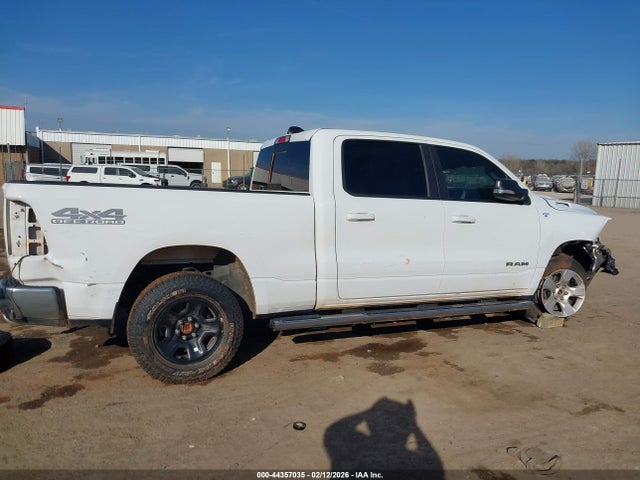 2022 Ram 1500 Big Horn  4x4 6'4 Box მანქანა იყიდება აუქციონზე, vin: 1C6SRFMT0NN246375, აუქციონის ნომერი: 44357035