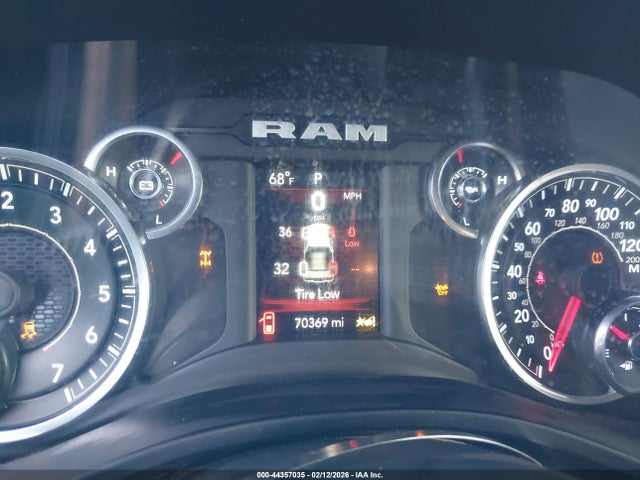 2022 Ram 1500 Big Horn  4x4 6'4 Box მანქანა იყიდება აუქციონზე, vin: 1C6SRFMT0NN246375, აუქციონის ნომერი: 44357035