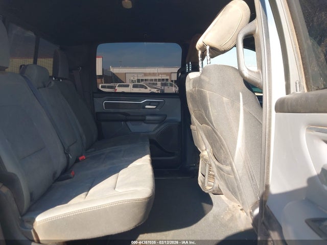 2022 Ram 1500 Big Horn  4x4 6'4 Box მანქანა იყიდება აუქციონზე, vin: 1C6SRFMT0NN246375, აუქციონის ნომერი: 44357035