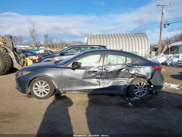 Aukcja sprzedaży 2016 Mazda Mazda3 I Touring, vin: JM1BM1W77G1342153, numer aukcji: 44357037