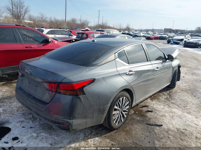 44357055 :رقم المزاد ، 1N4BL4DV3PN336855 vin ، 2023 Nissan Altima Sv Fwd مزاد بيع