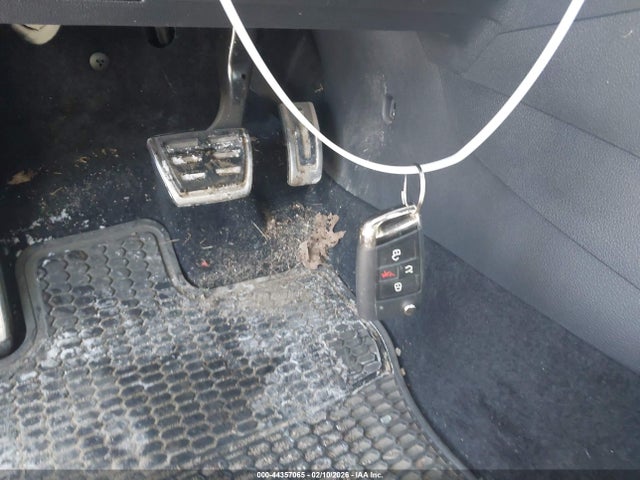 44357065 :رقم المزاد ، 3VW6T7AU7LM006727 vin ، 2020 Volkswagen Golf Gti 2.0t Autobahn/2.0t S/2.0t Se مزاد بيع